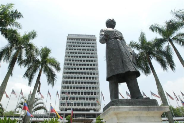 Intipati Bajet 2019 - Semasa  mStar