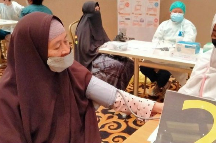 Erra Fazira Bersyukur Diberi Rezeki Tunai Ibadah Umrah Berlinang Air Mata Mengerjakan Umrah Kali Ini Hiburan Mstar