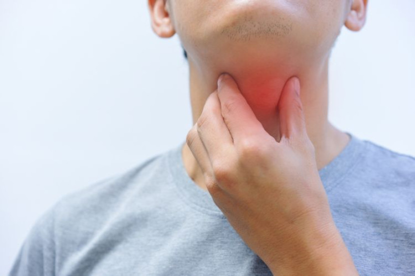 Ubat sakit tekak tradisional