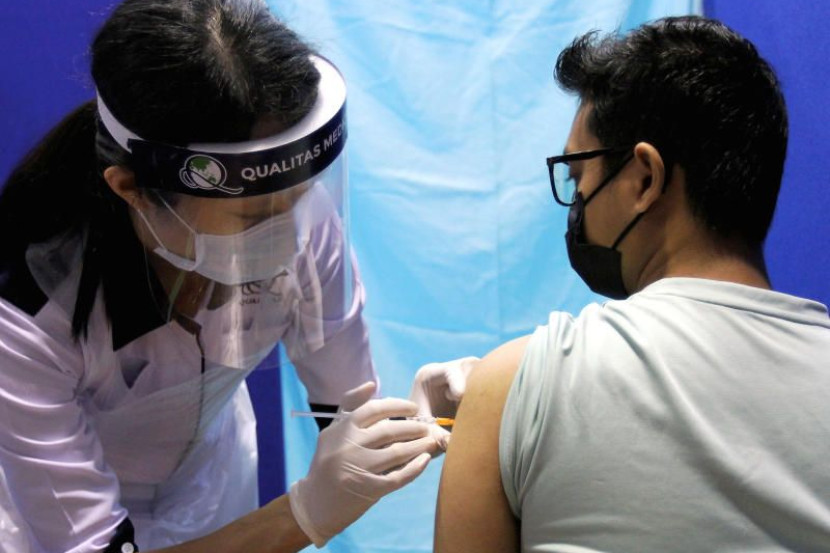 Astrazeneca malaysia vaksin pendaftaran Apa yang