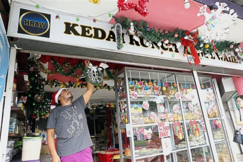 Kedai Melayu, Sambut Krismas - Semasa | mStar
