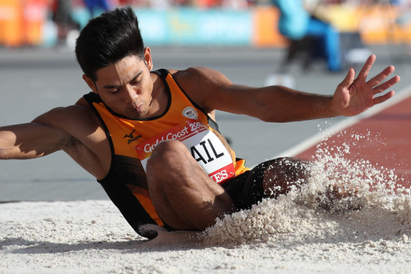 Jauh malaysia lompat atlet Netizen Malaysia