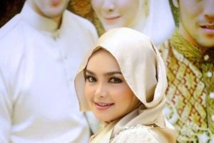 Hubungan Siti Nurhaliza Lebih Romantik Selepas Suami Kemalangan Hiburan Mstar