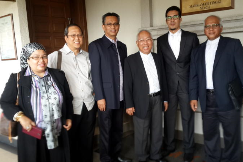 Mahkamah Batalkan Saman Deepak Berhubung Buku Sabbaruddin Chik Semasa Mstar