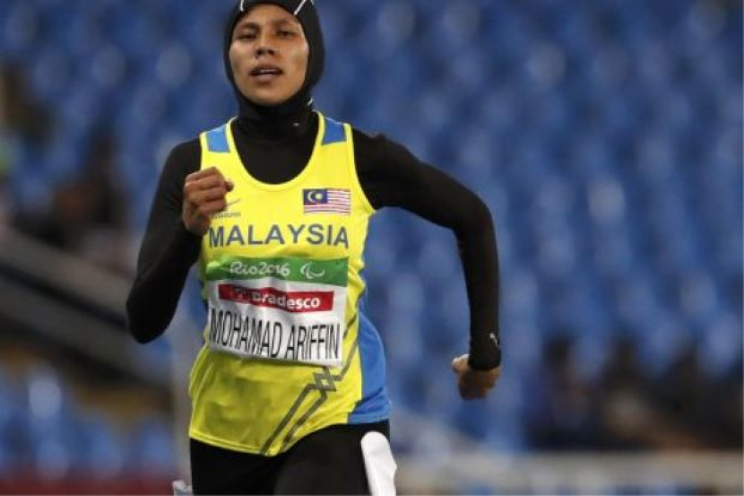 Atlet lompat jauh malaysia