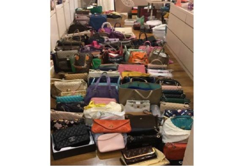 150 Beg Tangan Mewah Wang Tunai Mpv Di Rumah Exco Johor Dirampas Semasa Mstar