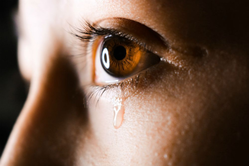 Air mata mengalir bukan sebab sedih sahaja… ketahui 3 jenis air mata